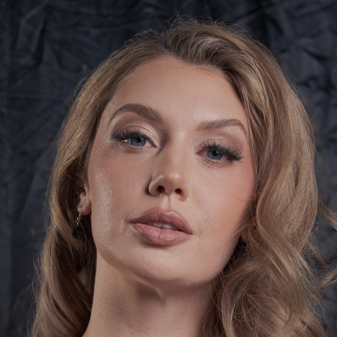 Elena Koshka