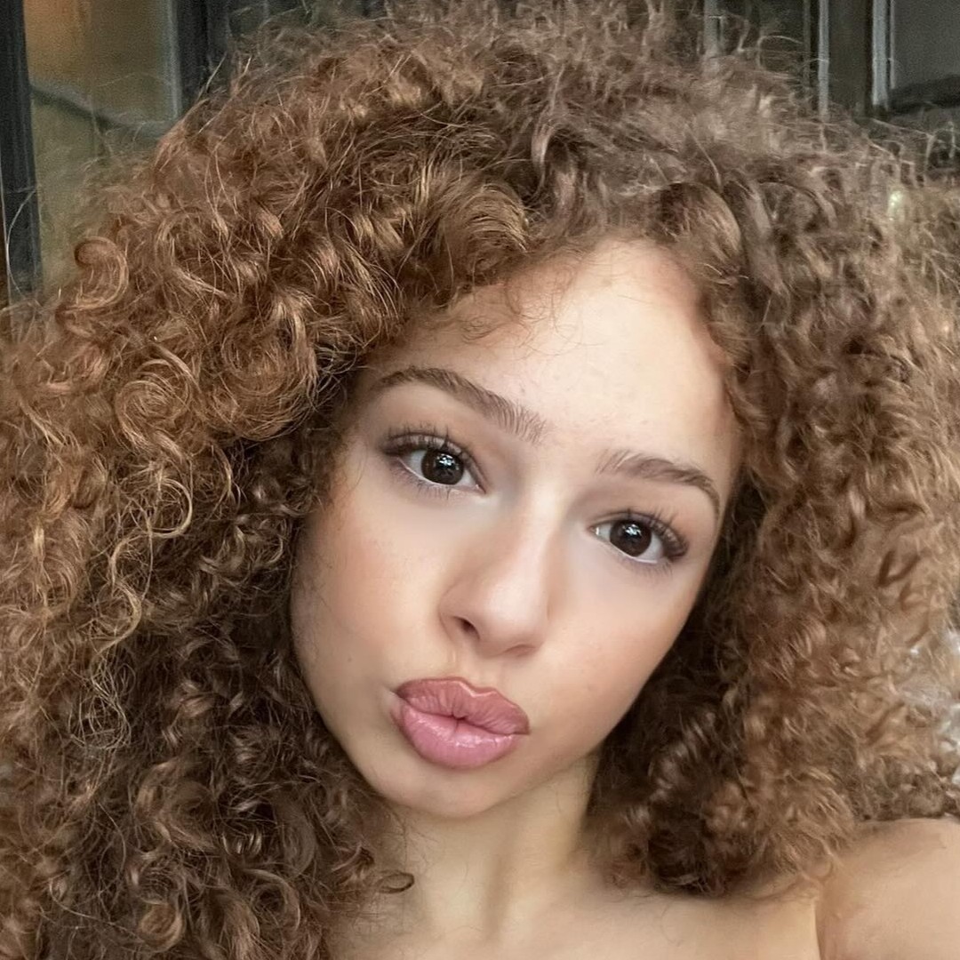 Eliana Kalogeras