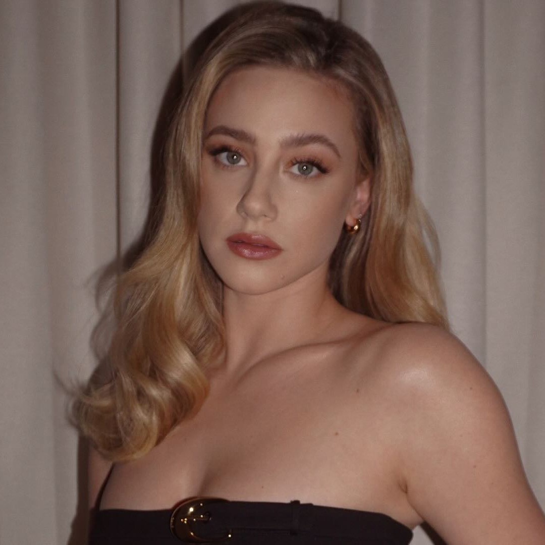 Lili Reinhart