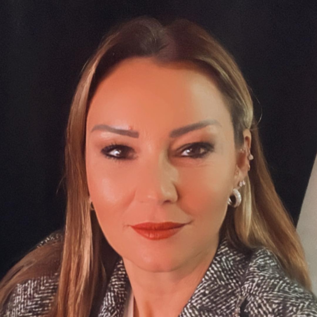 Pınar Altuğ